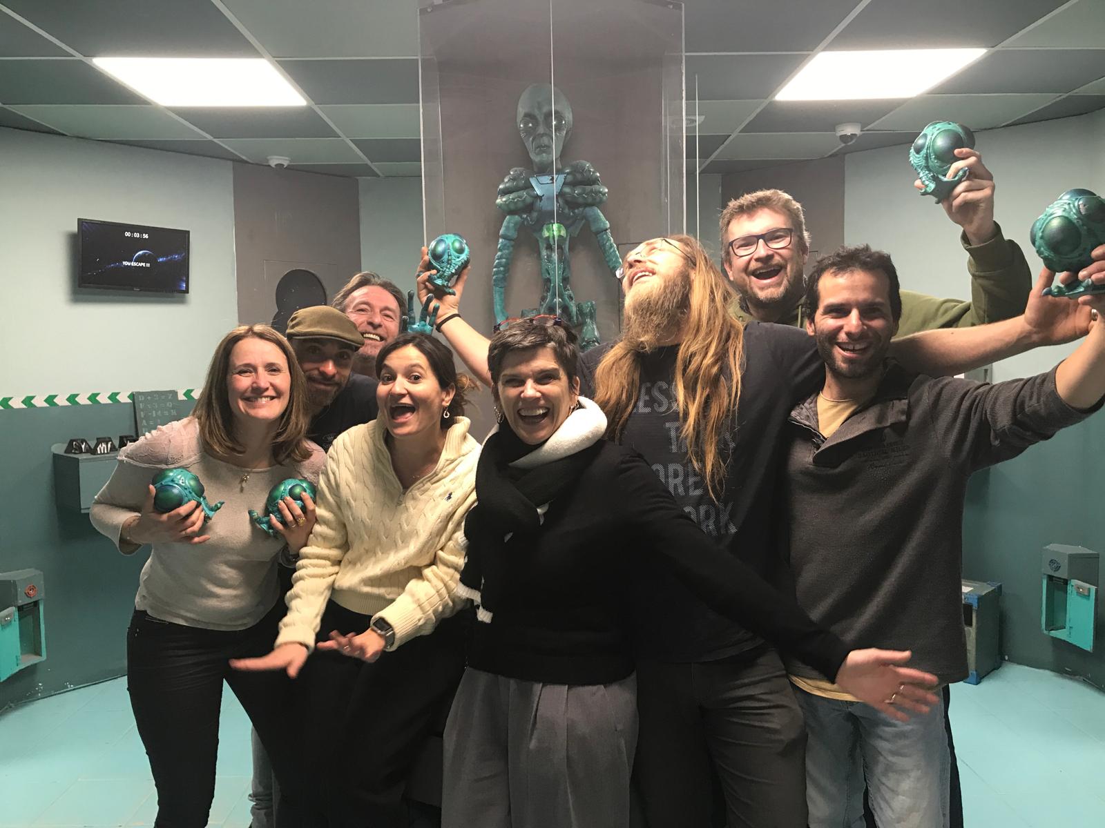 Photo de groupe des artistes de la troupe